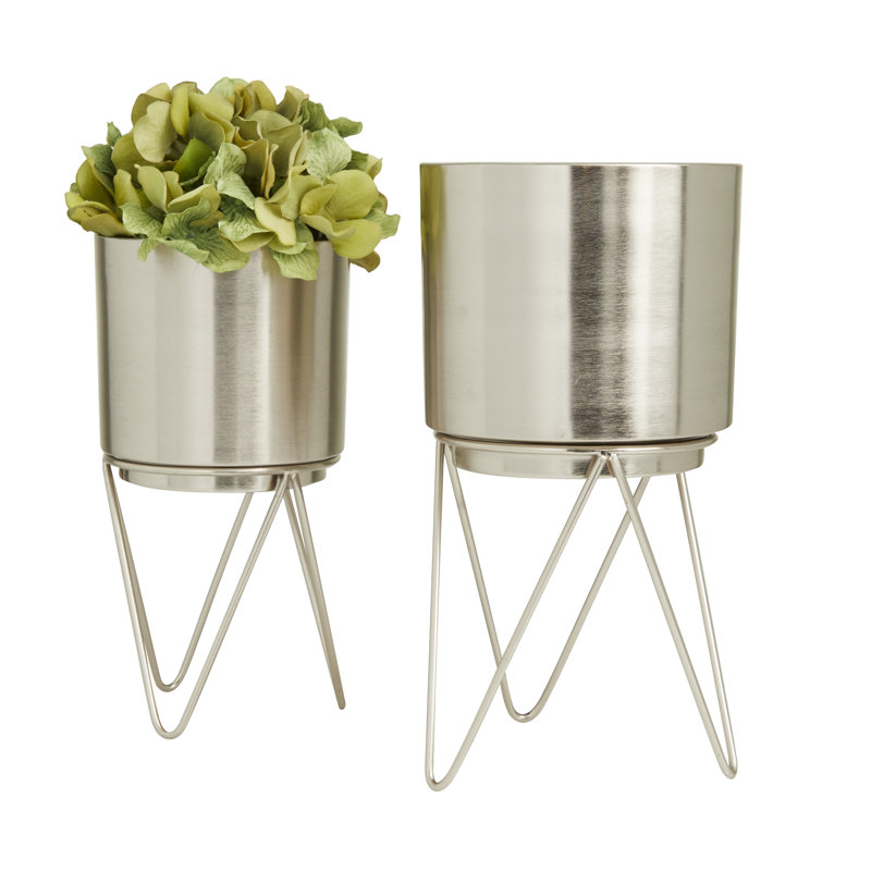 2-Piece Iron Pot Planter Set