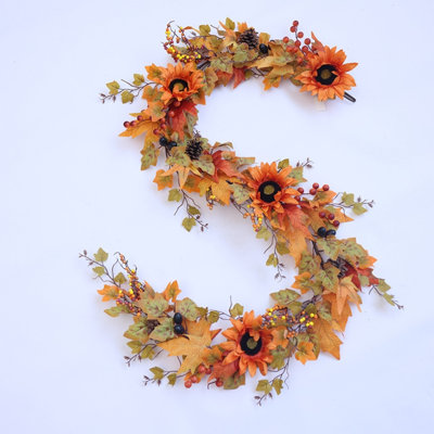5.9 Ft Artificial Fall Maple Leaf Garland - Hanging Vine with Berries, Sunflowers & Pinecones, Great for Thanksgiving Dinner, Wedding, Party Decor & Fireplace/Door Frame Backdrops; Suitable for Harvest, Halloween, Fall