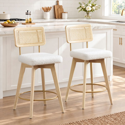 Tabouret de comptoir de 26,2 po avec dossier en rotin et structure en bois massif Uniondale
