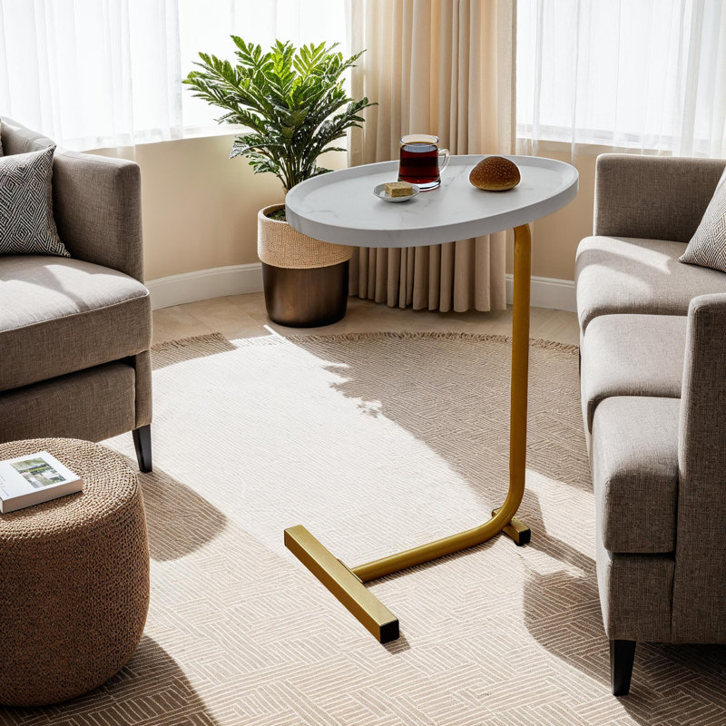 1 petite table d'appoint de salon en forme de C blanche