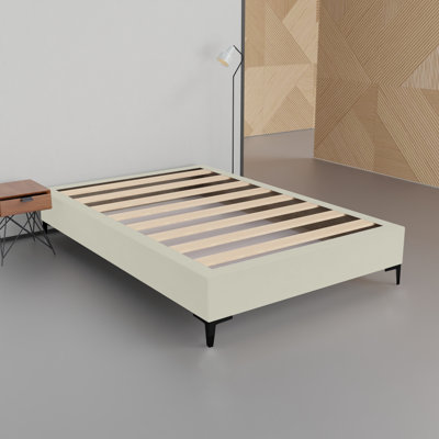 Cioban Platform Bed