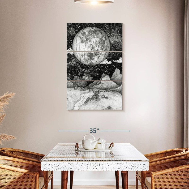 Mehar Moon Balloon, 45" H x 28" W