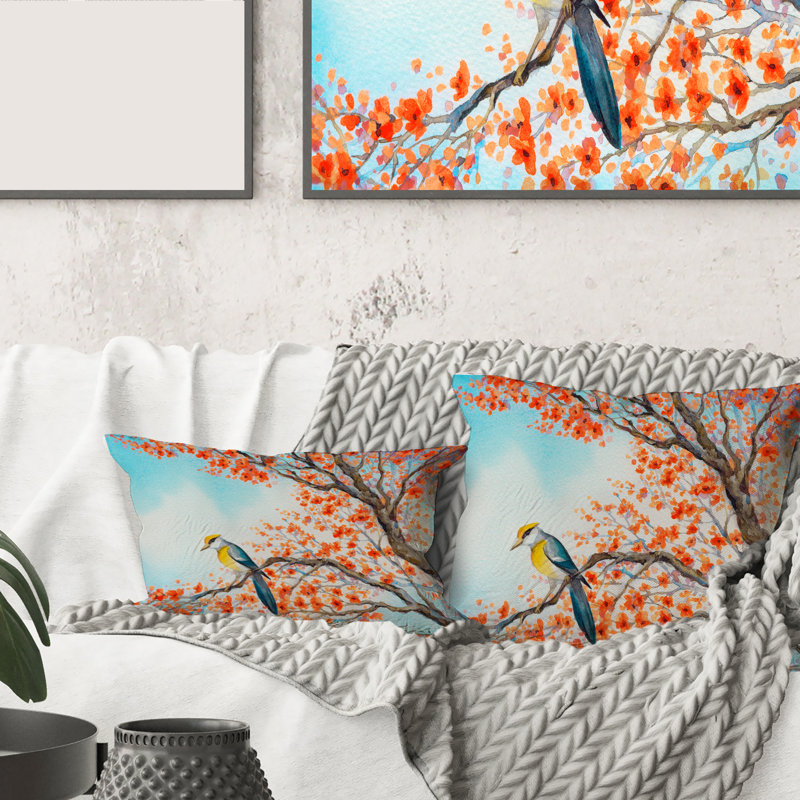 Housse de coussin et insert carré bel oiseau sur une branche en fleurs, 18" x 18"
