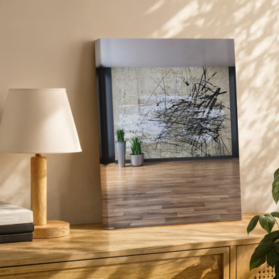 Toile, un intérieur moderne spacieux avec une grande peinture abstraite expressionniste qui domine le mur