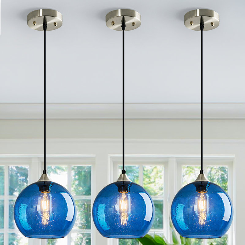 Luminaire suspendu en forme de globe à 3 lumières Charolyn Luminaire suspendu en verre pour îlot de cuisine, Bleu