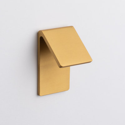 0.75" Center to Center Finger Pull