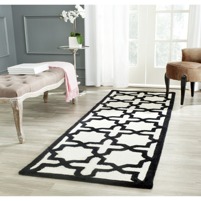 Cannen Hand Tufted Wool Geometric Rug
