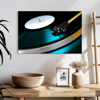 Abarca Playing Vinyl Record