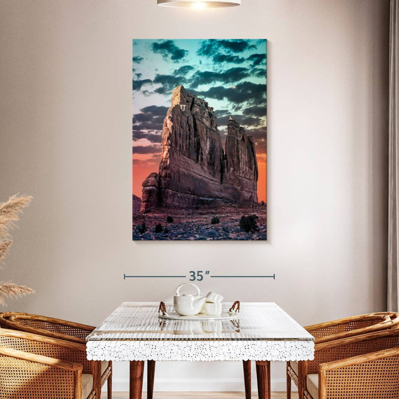 Alvord Arches National Park Rock, H 48 po x l 32 po