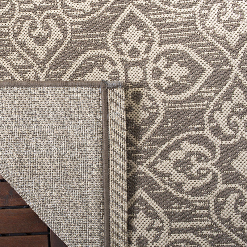 Tapis d'intérieur / extérieur à motif géométrique Bexton Performance, Rectangle 5 pi 3 po x 7 pi 7 po