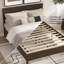 Grand lit plateforme Almodovar avec ensemble de 2 tables de chevet avec tiroirs, mobilier de chambre