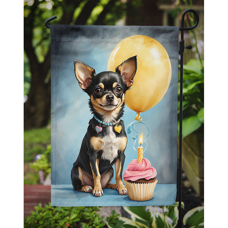 Drapeau de jardin «Happy Birthday», Chihuahua noir et brun clair