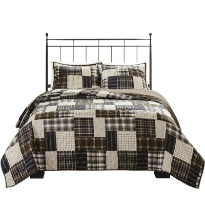 3 Piece Quilt King/ King, Black/brown, Reversible With Pieced Border And Soft Filling Sham , Patchwork