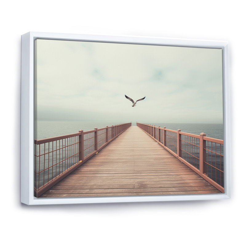 Impression sur toile Arkdale Pier Lone Pier I, H 16 po x l 32 po x P 1 po, Cadre flottant blanc