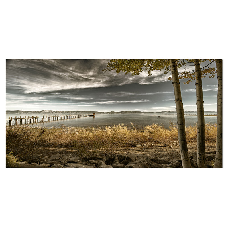 Jetée à Brown Lake - reproduction de photo, H 16 po x l 32 po x P 1 po, Toile tendue