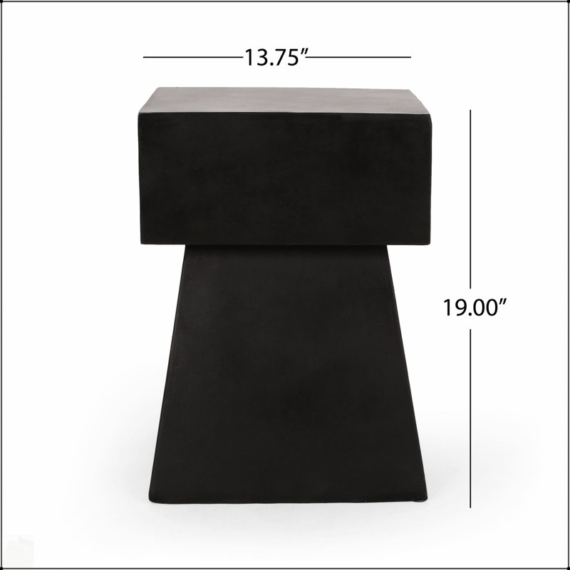 Table d'appoint élégante en béton léger AESOP, conception à piédestal moderne pour une utilisation intérieure polyvalente et durable.