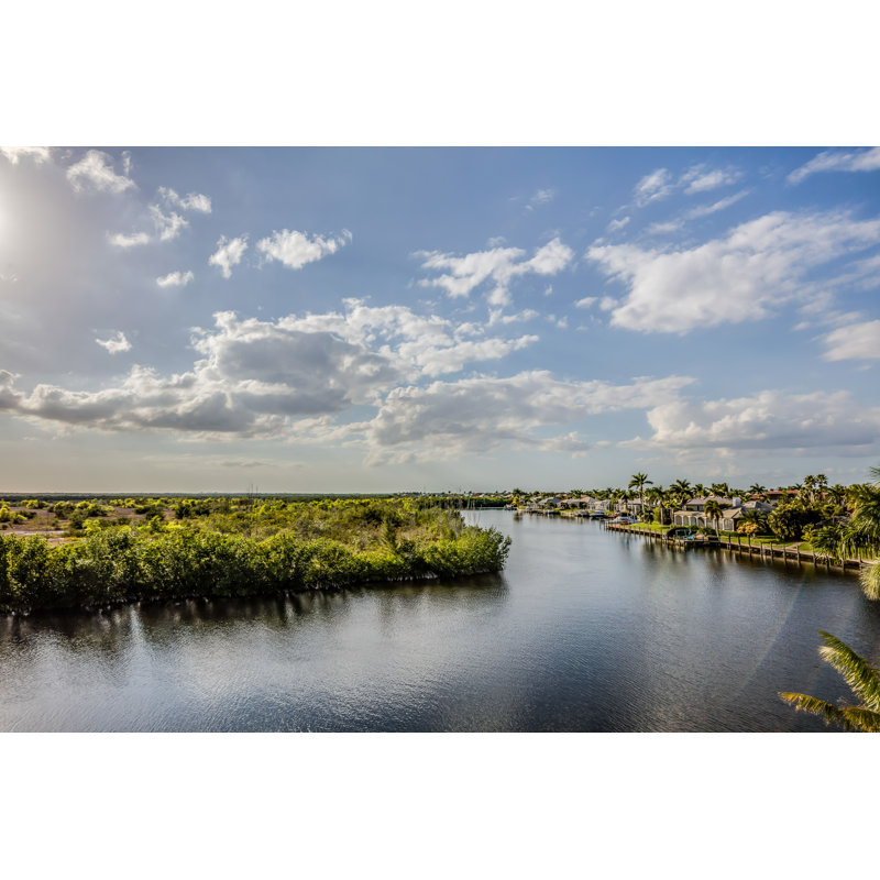 Challise Cape Coral Canal, Florida par Pc Photographie - Photographie sur toile tendue, H 24 po x l 36 po