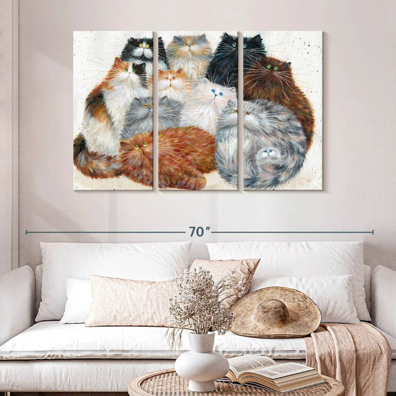 Brampt Fluffy Eleven, 32" H x 50" W