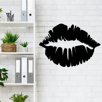 Lips Metal Wall Art - Modern Pop Art Decor - Abstract Lip Silhouette Design Sculpture - Contemporary Wall Hanging - Industrial Metal Art - Bedroom Dressing Room Home Decor - Bold Statement Art Piece