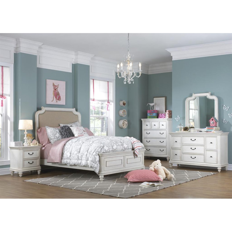 Madison Standard Customizable Bedroom Set