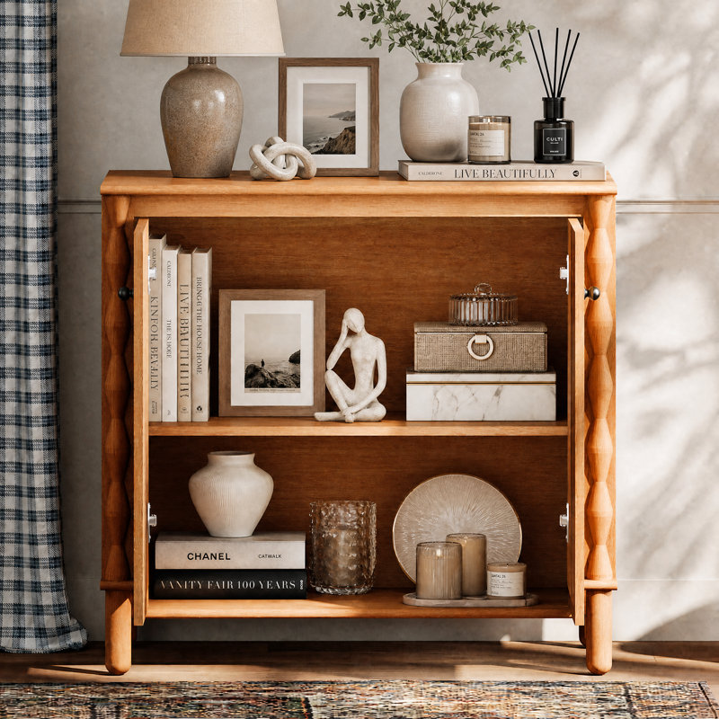 Meuble télé 6 portes avec pieds en bois pour le salon, noyer, 31.3" H x 94.5" W x 15.7" D, Walnut