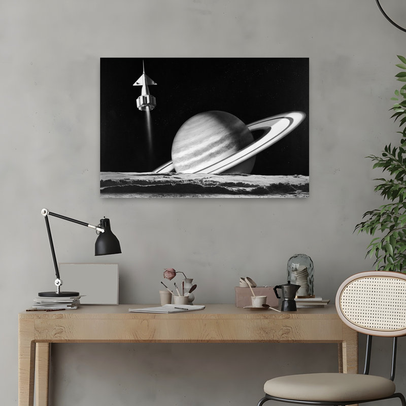 Fusée de l'espace des années 1960 survolant Saturne avec la surface d'une autre planète au premier plan, art mural rétro classique rétro
