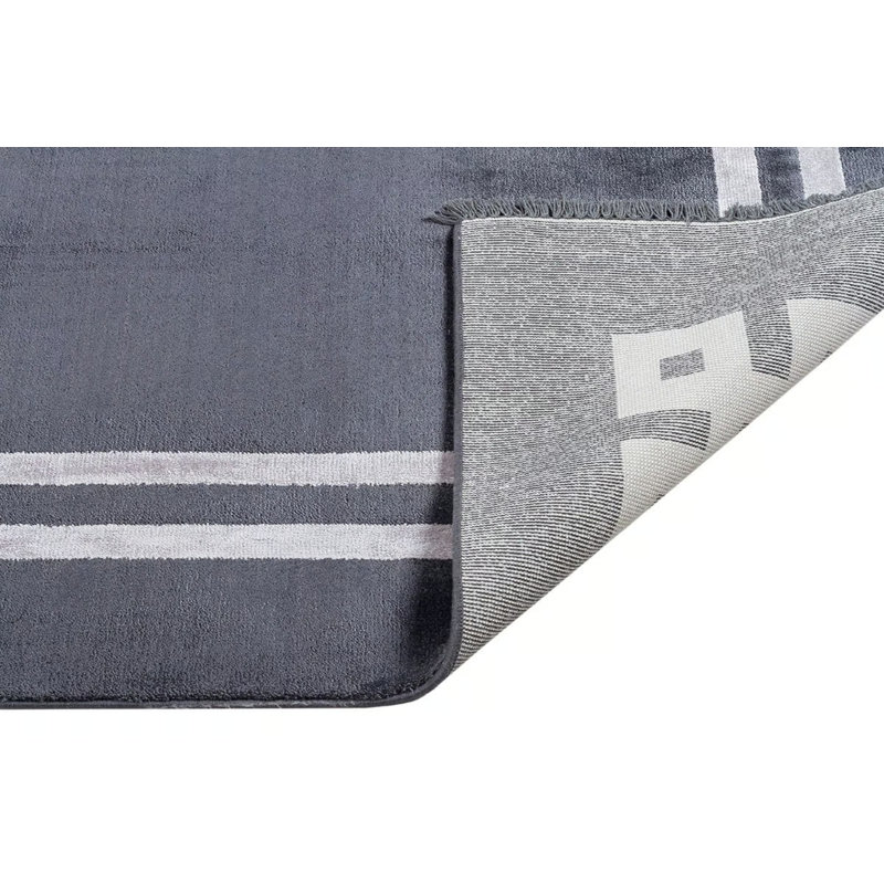 Tapis lavable en viscose tissé à la machine à motif géométrique de couleur anthracite Mavera, Rectangle 5 pi 3 po x 7 pi 7 po