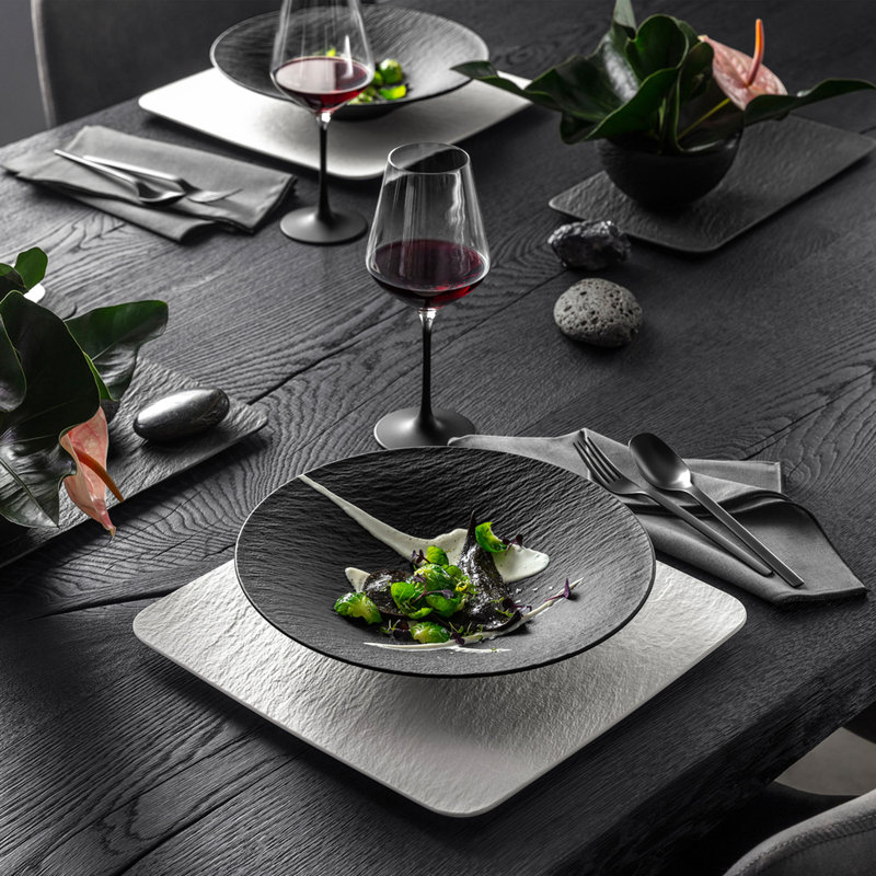 Villeroy & Boch Manufacture 14.75 oz Soup Plate, Black