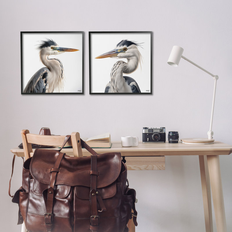 «Young Heron Birds», ensemble de 2 giclées par Roozbeh Bahramali, Giclée encadrée noir minuit, H 17 po x l 17 po
