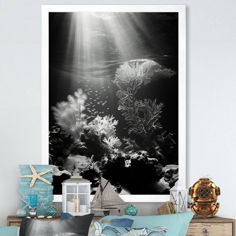 «Black and White Coastal Corals - Beach & Ocean», reproduction sur toile, Cadre photo blanc, H 32 po x l 24 po
