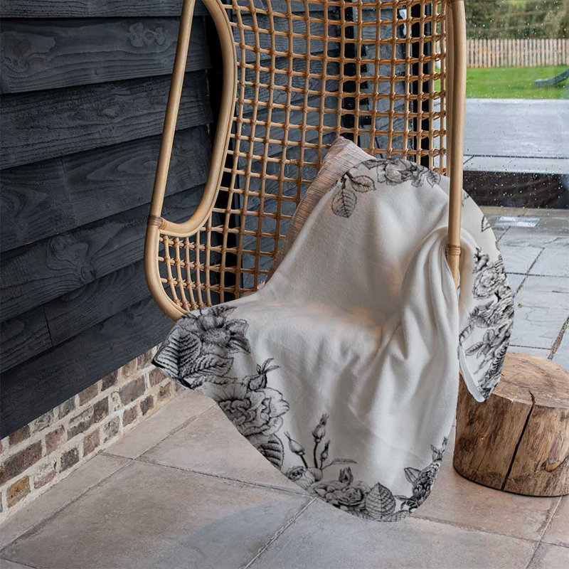 Caruso Throw Blanket
