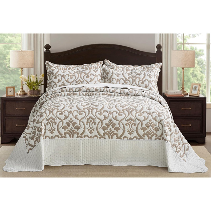 5-Piece Oversized Jacquard Matelasse Floral Damask Bedspread Set Textured Dot Scalled Edge Border, White/Taupe Damask