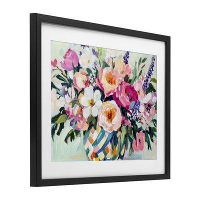 «Colorful Bouquet in Spring Vase», reproduction encadrée sous verre, design par Petal Prints Design