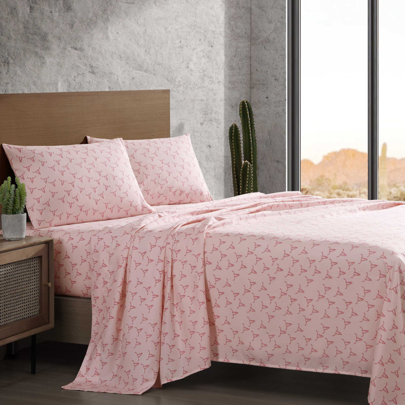 Pink Steer Skulls Print Queen Microfiber Sheet Set