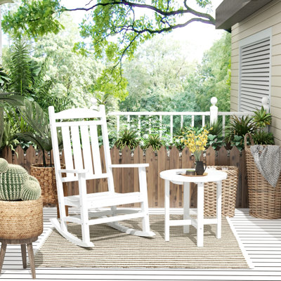 Chaise berçante d'extérieur en plastique avec table de bout Vinnie