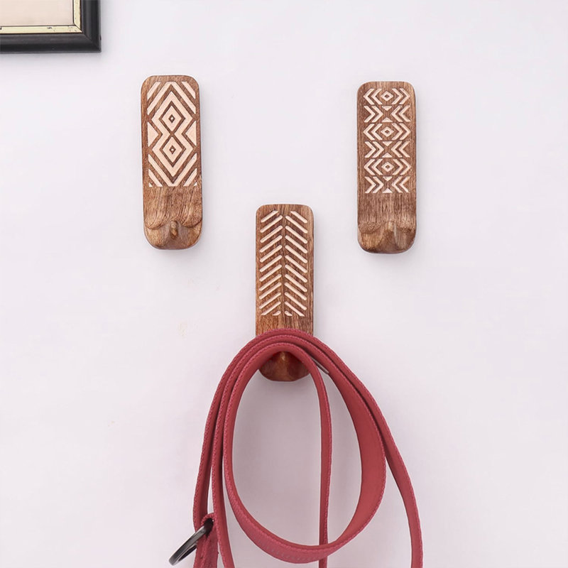 Paquet de 3 crochets muraux en bois, crochets à manteau en bois naturel fixés au mur, crochets à chapeaux rustiques faits à la main pour vestibules, vêtements et sacs suspendus