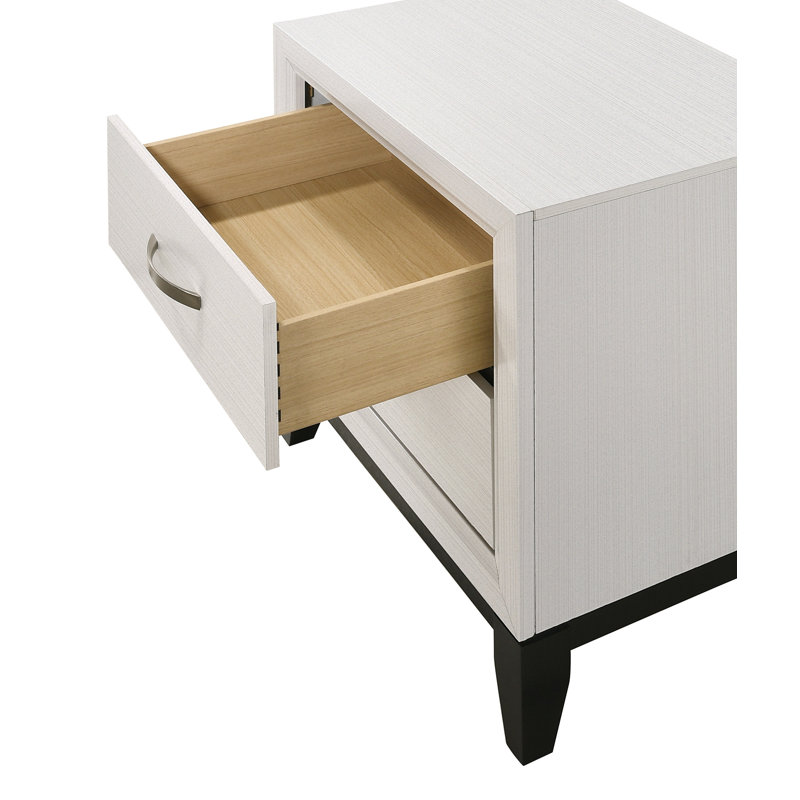 Modern Panel Bedroom Set in Chalk Finish, 4 Piece, Queen