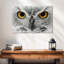 Hibou Brampt regardant fixement-107693134