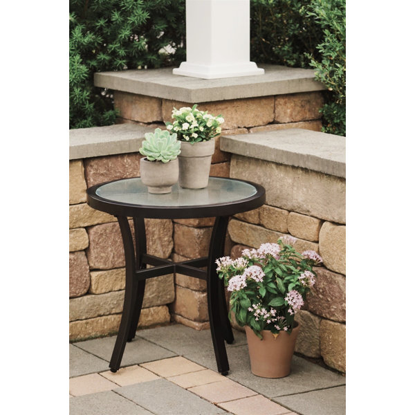 Red Barrel Studio® Gouse Round 20'' Outdoor Side Table | Wayfair