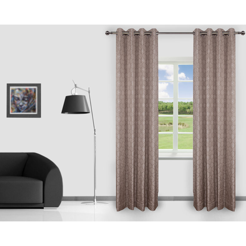 Panneaux de rideaux assombrissants de salle géométrique Clarabelle, Beige