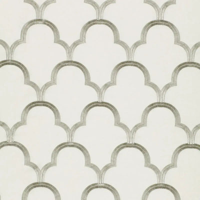 Tissu de broderie festonnée