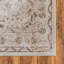 Tapis traditionnel Ulla de couleur crème-61945372