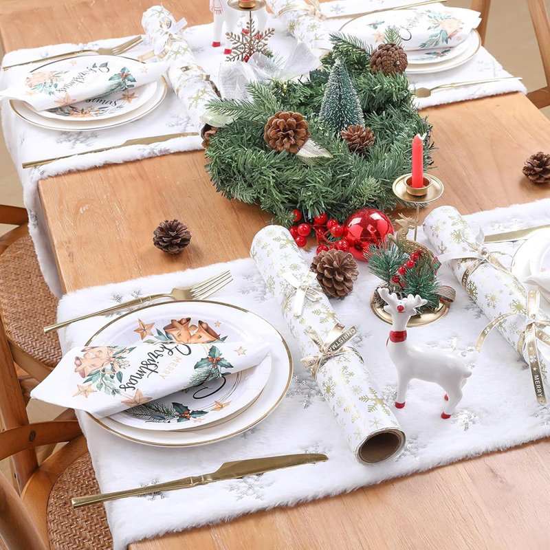 Chemin de table fourrure blanche