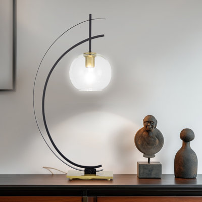 1 Light Table Lamp