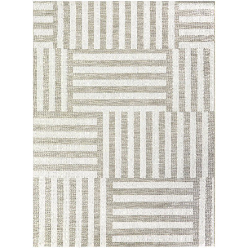 Striped Indoor / Outdoor Rug, Rectangle 7'10" x 10'