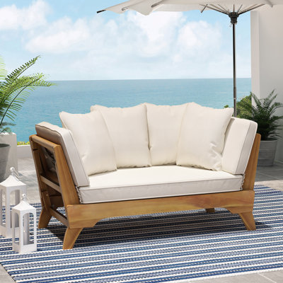 SERENE DAYBED