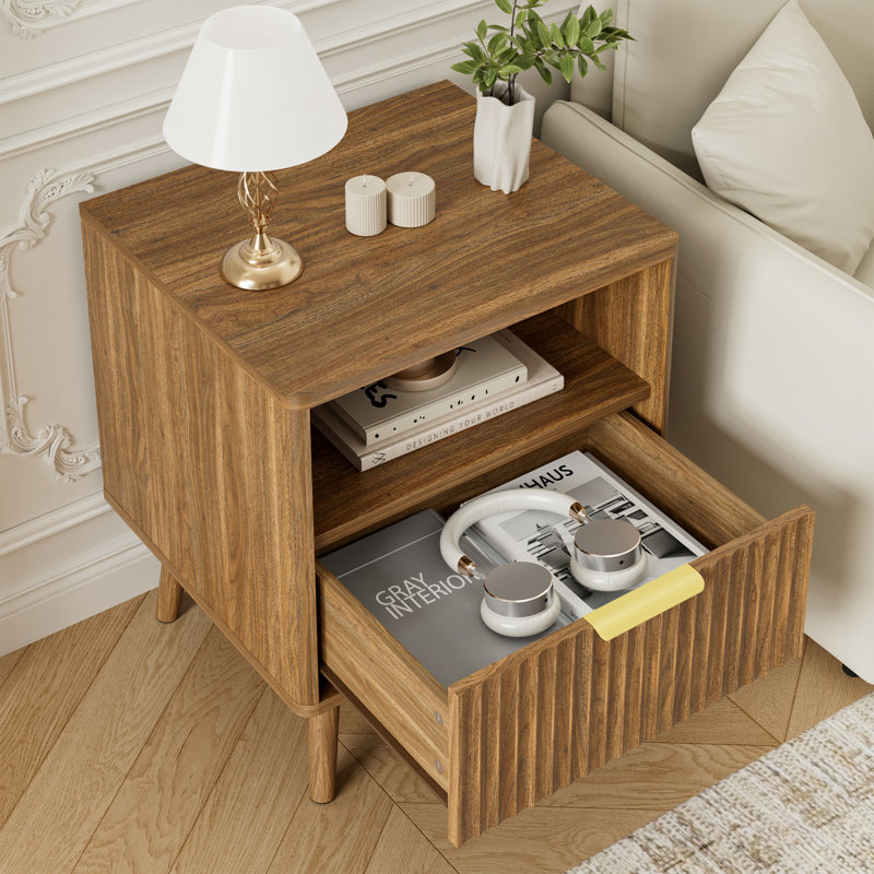 Fluted Nightstand With Curved Profile Design, End Table W/Storage, Bedside Table For Bedroom, Living Room, Walnut, 1 Piece