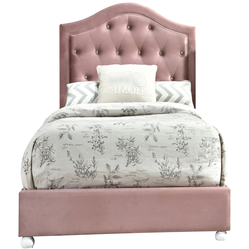 Lit simple rose avec rembourrage confortable et tête arquée avec tête de lit rembourrée élégante