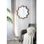 Miroir d'appoint 31 "x 30" en bois avec cadre unique