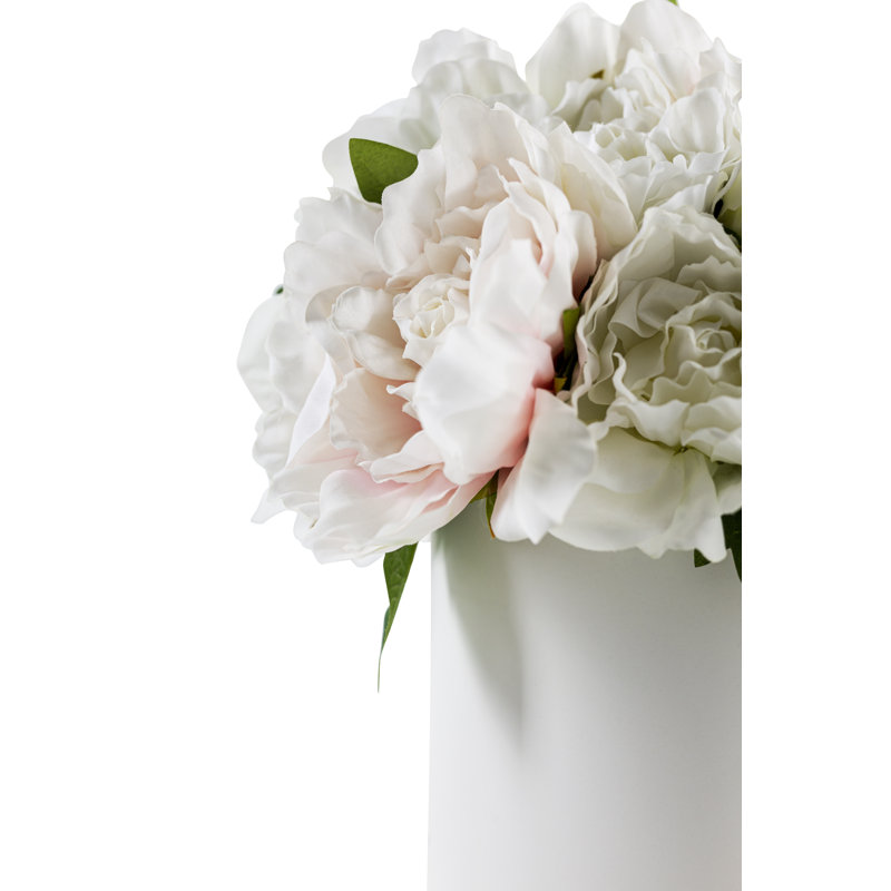 Camilla Rose Arrangement in Pot